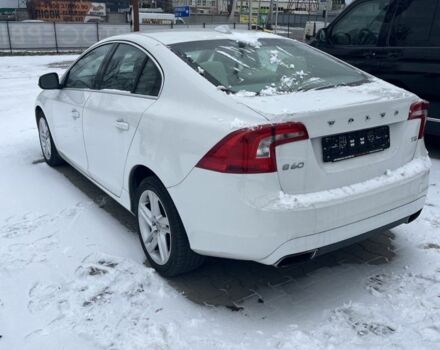 Білий Вольво С60, об'ємом двигуна 2 л та пробігом 260 тис. км за 7600 $, фото 4 на Automoto.ua