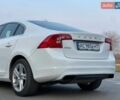 Белый Вольво С60, объемом двигателя 2 л и пробегом 237 тыс. км за 9600 $, фото 8 на Automoto.ua