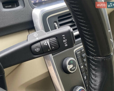 Белый Вольво С60, объемом двигателя 2 л и пробегом 260 тыс. км за 8300 $, фото 18 на Automoto.ua