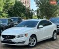 Белый Вольво С60, объемом двигателя 2.5 л и пробегом 314 тыс. км за 11699 $, фото 1 на Automoto.ua