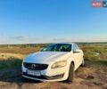 Белый Вольво С60, объемом двигателя 1.97 л и пробегом 269 тыс. км за 12789 $, фото 3 на Automoto.ua