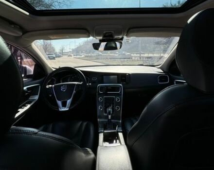 Белый Вольво С60, объемом двигателя 1.56 л и пробегом 260 тыс. км за 12600 $, фото 11 на Automoto.ua