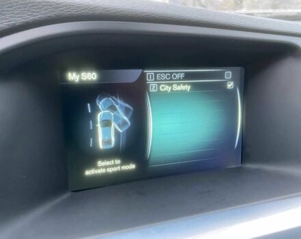 Білий Вольво С60, об'ємом двигуна 2.5 л та пробігом 250 тис. км за 11500 $, фото 17 на Automoto.ua