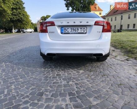 Белый Вольво С60, объемом двигателя 1.97 л и пробегом 183 тыс. км за 12300 $, фото 9 на Automoto.ua