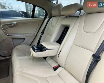 Білий Вольво С60, об'ємом двигуна 1.97 л та пробігом 176 тис. км за 13500 $, фото 18 на Automoto.ua