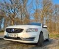 Білий Вольво С60, об'ємом двигуна 2.52 л та пробігом 314 тис. км за 11800 $, фото 1 на Automoto.ua