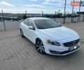Белый Вольво С60, объемом двигателя 1.97 л и пробегом 200 тыс. км за 13900 $, фото 1 на Automoto.ua