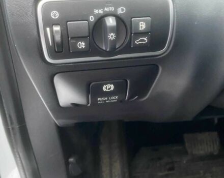 Білий Вольво С60, об'ємом двигуна 2.5 л та пробігом 250 тис. км за 11500 $, фото 21 на Automoto.ua