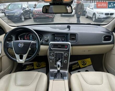 Білий Вольво С60, об'ємом двигуна 1.97 л та пробігом 176 тис. км за 13500 $, фото 20 на Automoto.ua