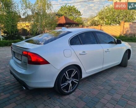 Белый Вольво С60, объемом двигателя 1.97 л и пробегом 209 тыс. км за 13300 $, фото 13 на Automoto.ua