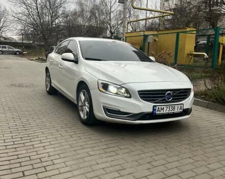 Белый Вольво С60, объемом двигателя 1.97 л и пробегом 178 тыс. км за 14300 $, фото 4 на Automoto.ua