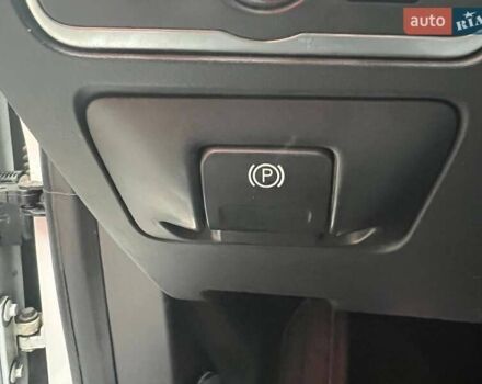 Белый Вольво С60, объемом двигателя 1.98 л и пробегом 215 тыс. км за 12690 $, фото 17 на Automoto.ua