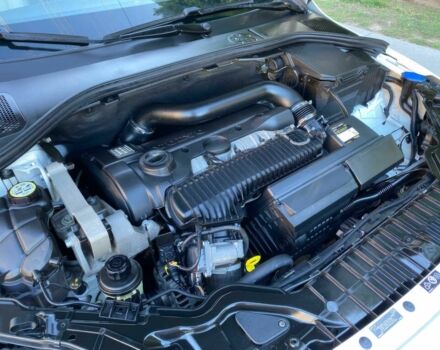 Белый Вольво С60, объемом двигателя 2 л и пробегом 80 тыс. км за 7500 $, фото 18 на Automoto.ua