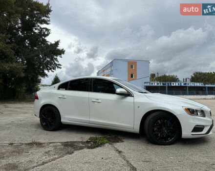 Белый Вольво С60, объемом двигателя 2.95 л и пробегом 162 тыс. км за 14900 $, фото 2 на Automoto.ua