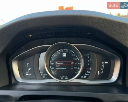 Білий Вольво С60, об'ємом двигуна 2 л та пробігом 190 тис. км за 13990 $, фото 36 на Automoto.ua