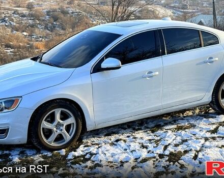 Білий Вольво С60, об'ємом двигуна 2 л та пробігом 32 тис. км за 17000 $, фото 7 на Automoto.ua