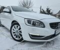Белый Вольво С60, объемом двигателя 1.6 л и пробегом 226 тыс. км за 14500 $, фото 1 на Automoto.ua