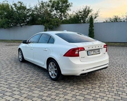 Белый Вольво С60, объемом двигателя 1.97 л и пробегом 160 тыс. км за 12199 $, фото 3 на Automoto.ua