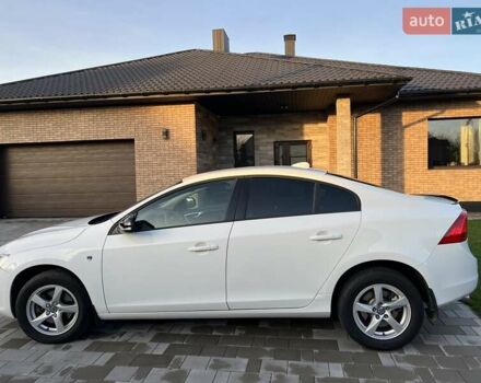 Білий Вольво С60, об'ємом двигуна 2 л та пробігом 190 тис. км за 13990 $, фото 29 на Automoto.ua
