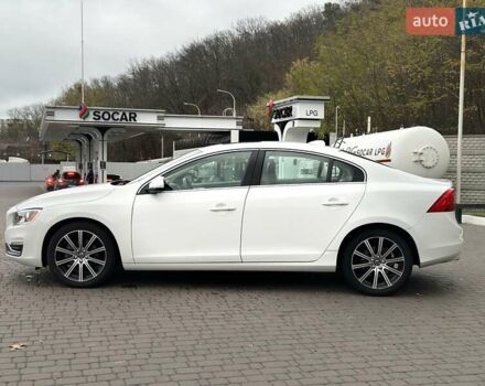 Белый Вольво С60, объемом двигателя 2 л и пробегом 156 тыс. км за 14500 $, фото 8 на Automoto.ua