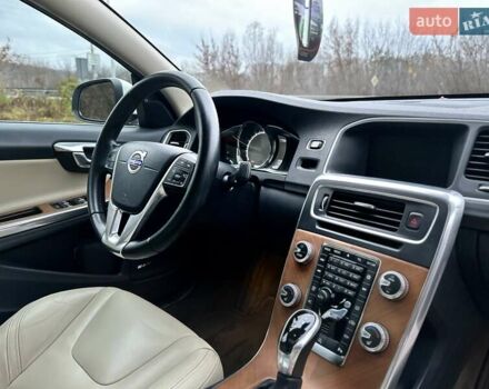 Белый Вольво С60, объемом двигателя 2 л и пробегом 156 тыс. км за 14500 $, фото 27 на Automoto.ua