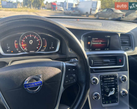 Вольво С60 2016 в Киеве на Automoto.ua Белый Вольво С60, объемом двигателя 1.97 л и пробегом 156 тыс. км за 14500 $, фото 20 на Automoto.ua