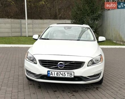 Белый Вольво С60, объемом двигателя 2 л и пробегом 156 тыс. км за 14500 $, фото 1 на Automoto.ua