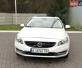 Белый Вольво С60, объемом двигателя 2 л и пробегом 156 тыс. км за 14500 $, фото 1 на Automoto.ua