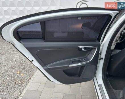 Белый Вольво С60, объемом двигателя 1.97 л и пробегом 158 тыс. км за 15500 $, фото 30 на Automoto.ua