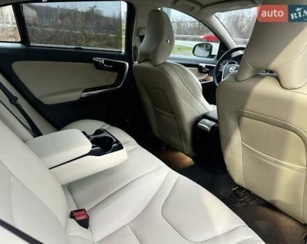 Белый Вольво С60, объемом двигателя 2 л и пробегом 156 тыс. км за 14500 $, фото 23 на Automoto.ua