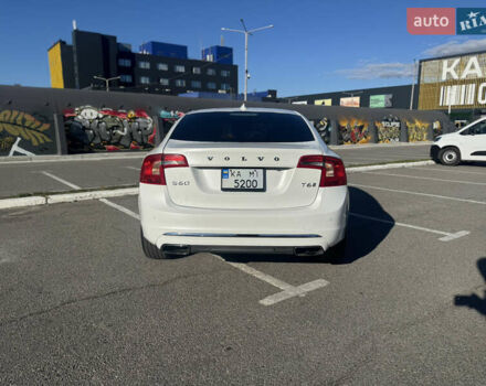 Вольво С60 2016 в Киеве на Automoto.ua Белый Вольво С60, объемом двигателя 1.97 л и пробегом 156 тыс. км за 14500 $, фото 6 на Automoto.ua