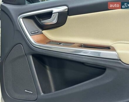 Белый Вольво С60, объемом двигателя 2 л и пробегом 156 тыс. км за 14500 $, фото 28 на Automoto.ua