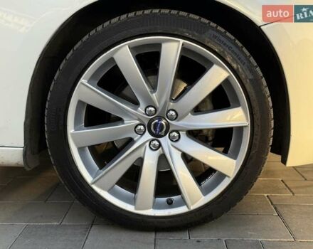 Белый Вольво С60, объемом двигателя 1.97 л и пробегом 158 тыс. км за 15500 $, фото 6 на Automoto.ua