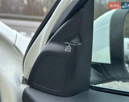 Белый Вольво С60, объемом двигателя 2 л и пробегом 156 тыс. км за 14500 $, фото 30 на Automoto.ua