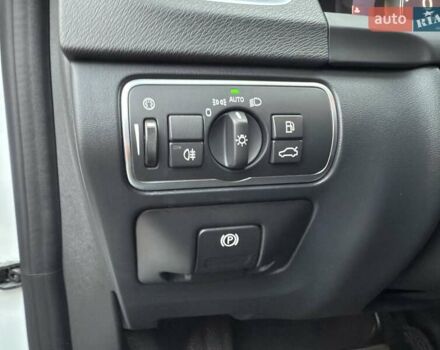 Белый Вольво С60, объемом двигателя 1.97 л и пробегом 158 тыс. км за 15500 $, фото 20 на Automoto.ua