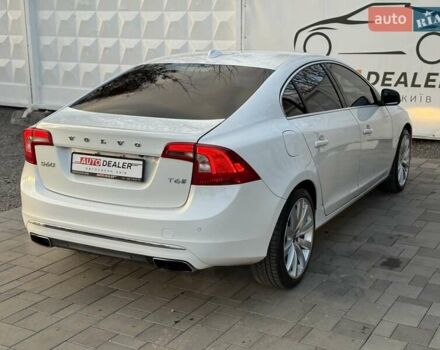Белый Вольво С60, объемом двигателя 1.97 л и пробегом 158 тыс. км за 15500 $, фото 9 на Automoto.ua