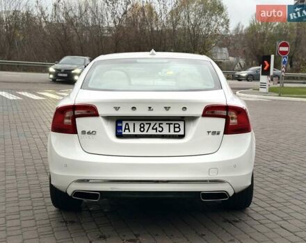 Белый Вольво С60, объемом двигателя 2 л и пробегом 156 тыс. км за 14500 $, фото 5 на Automoto.ua