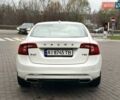 Белый Вольво С60, объемом двигателя 2 л и пробегом 156 тыс. км за 14500 $, фото 5 на Automoto.ua
