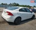 Белый Вольво С60, объемом двигателя 2 л и пробегом 56 тыс. км за 3000 $, фото 2 на Automoto.ua