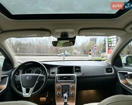 Белый Вольво С60, объемом двигателя 2 л и пробегом 156 тыс. км за 14500 $, фото 20 на Automoto.ua