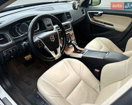 Белый Вольво С60, объемом двигателя 2 л и пробегом 156 тыс. км за 14500 $, фото 11 на Automoto.ua