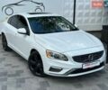 Белый Вольво С60, объемом двигателя 2 л и пробегом 136 тыс. км за 15500 $, фото 1 на Automoto.ua