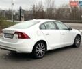 Белый Вольво С60, объемом двигателя 2 л и пробегом 156 тыс. км за 14500 $, фото 4 на Automoto.ua
