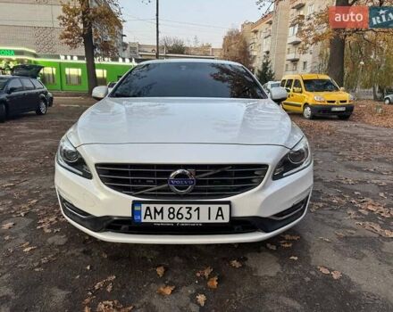 Белый Вольво С60, объемом двигателя 2 л и пробегом 180 тыс. км за 16999 $, фото 6 на Automoto.ua