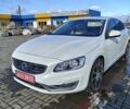 Белый Вольво С60, объемом двигателя 2 л и пробегом 206 тыс. км за 13600 $, фото 1 на Automoto.ua
