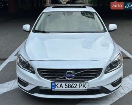 Белый Вольво С60, объемом двигателя 1.97 л и пробегом 198 тыс. км за 14500 $, фото 2 на Automoto.ua