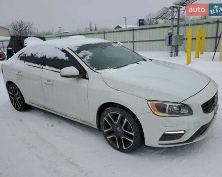 Белый Вольво С60, объемом двигателя 2 л и пробегом 91 тыс. км за 6800 $, фото 3 на Automoto.ua