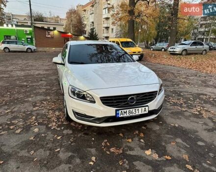 Белый Вольво С60, объемом двигателя 2 л и пробегом 180 тыс. км за 16999 $, фото 13 на Automoto.ua