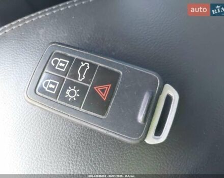 Белый Вольво С60, объемом двигателя 2 л и пробегом 147 тыс. км за 8400 $, фото 11 на Automoto.ua