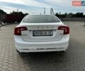 Белый Вольво С60, объемом двигателя 2 л и пробегом 136 тыс. км за 12999 $, фото 3 на Automoto.ua